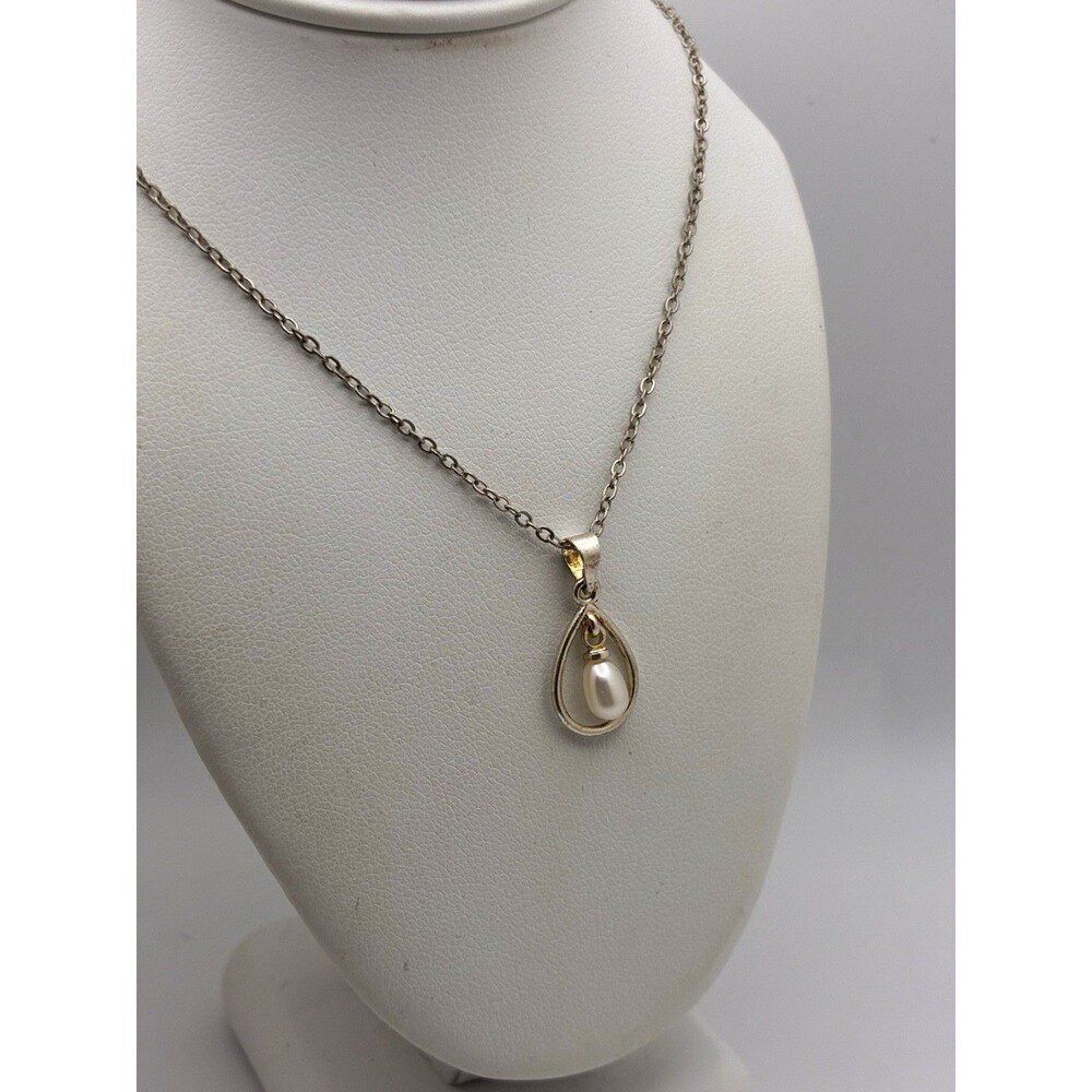 18 KGF White Pearl Teardrop Charm Pendant On Cable Chain Lobster Clasp Silver